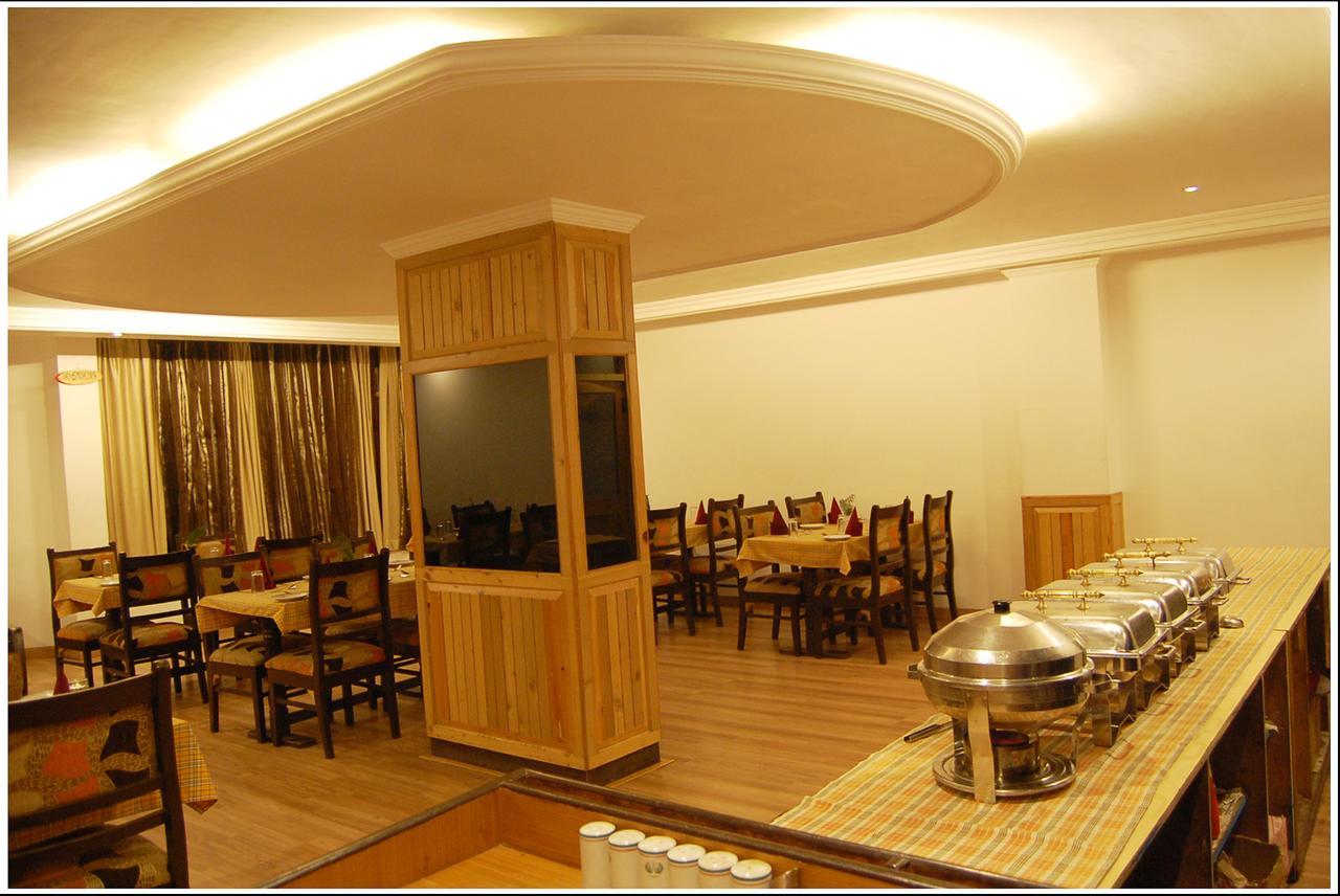 Lords Residency Hotel Manāli Kültér fotó